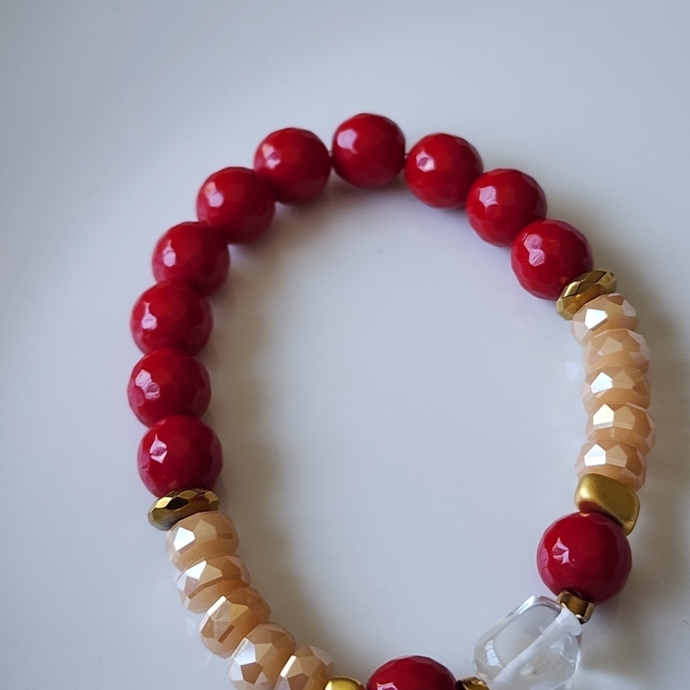 Chic Red and Gold Beaded Bracelet - Picture 5 of 5